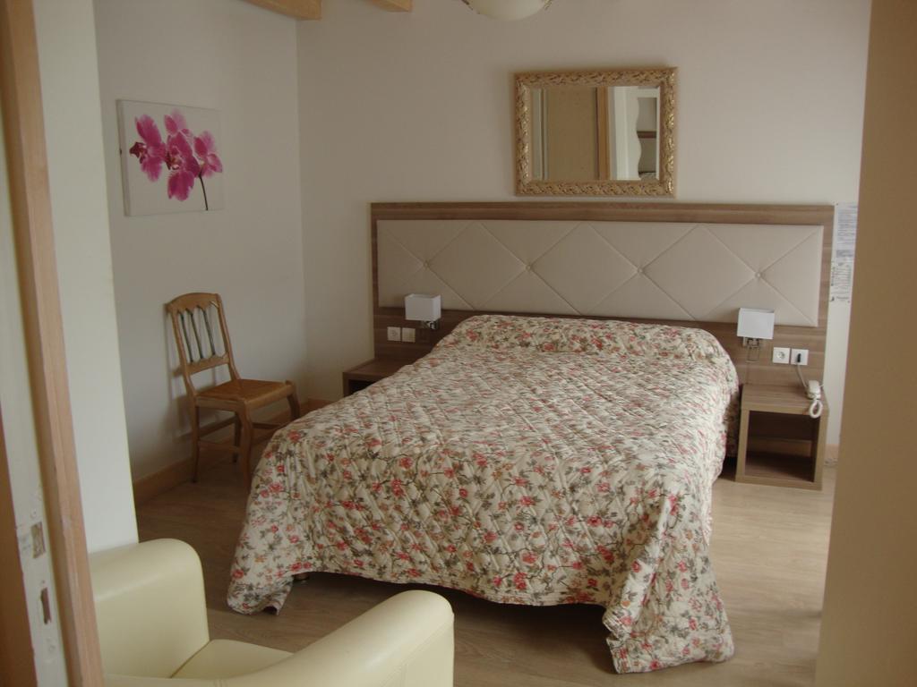 Hotel Pikassaria 사레 외부 사진